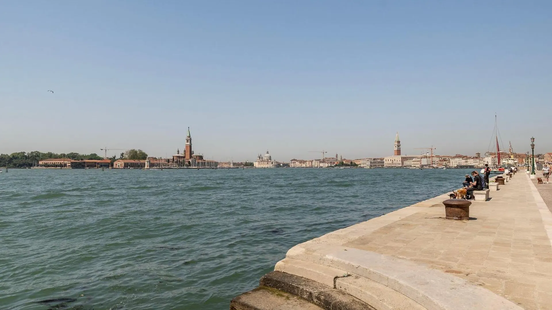 베니스 Ca'Lina Near Biennale 아파트